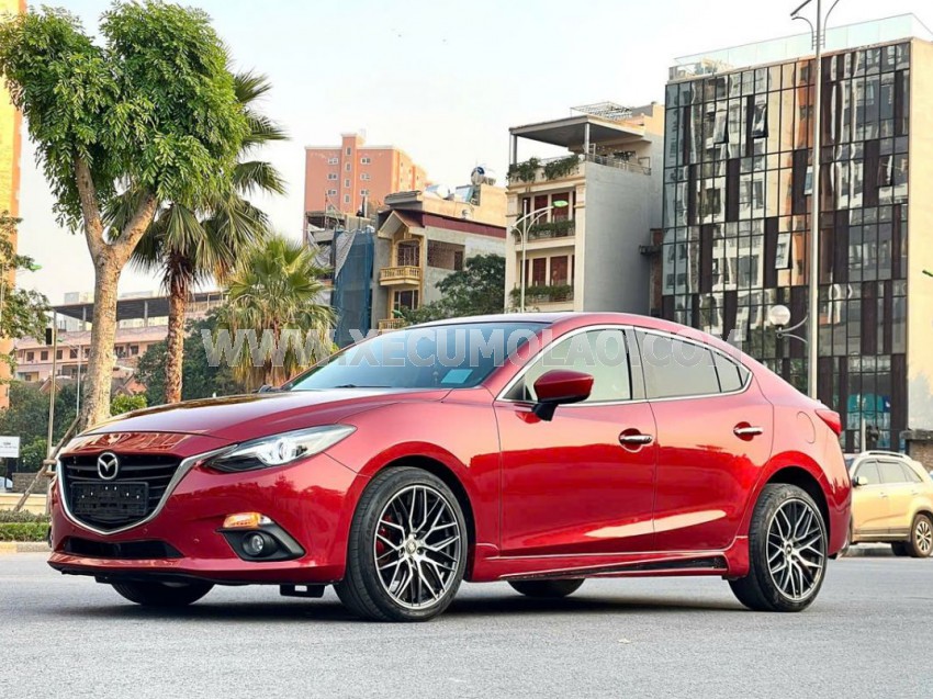 Mazda 3 1.5 AT