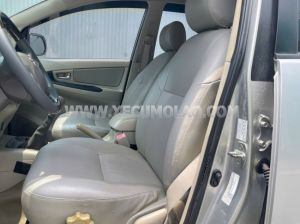 Xe Toyota Innova 2.0E 2015