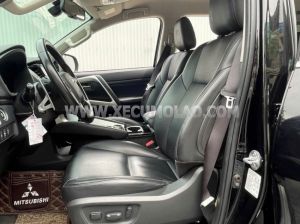 Xe Mitsubishi Pajero Sport 2.4D 4x4 AT 2023