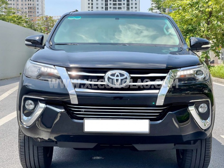 Toyota Fortuner 2.7V 4x4 AT