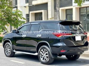 Xe Toyota Fortuner 2.7V 4x4 AT 2017