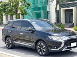 Xe Mitsubishi Outlander 2.0 CVT 2020