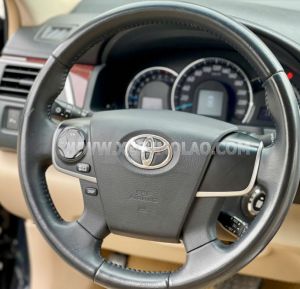 Xe Toyota Camry 2.0E 2013
