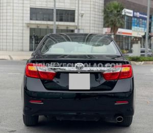 Xe Toyota Camry 2.0E 2013