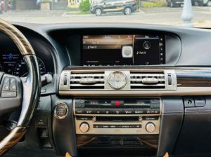 Xe Lexus LS 460L 2016