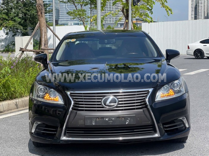 Lexus LS 460L