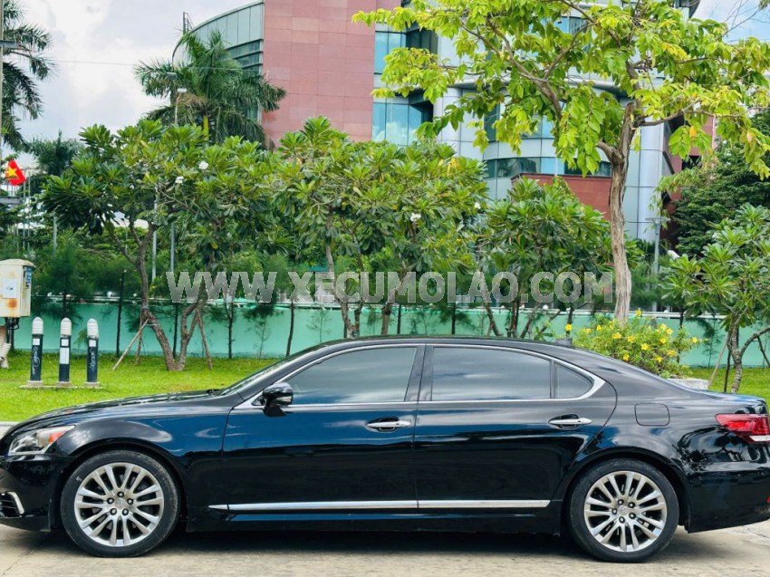 Lexus LS 460L
