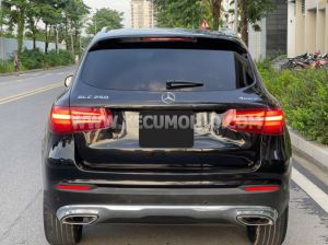 Xe Mercedes Benz GLC 250 4Matic 2017