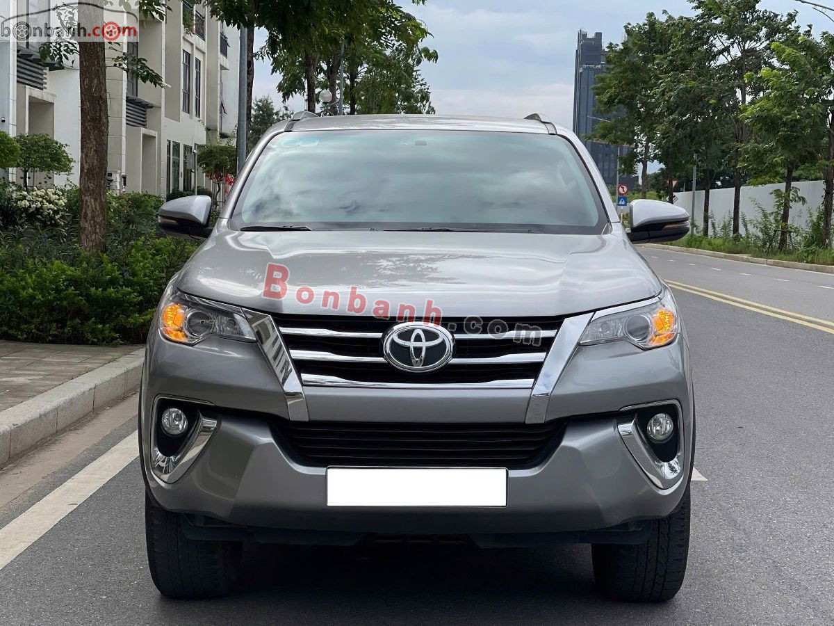 Toyota Fortuner 2.7V 4x2 AT