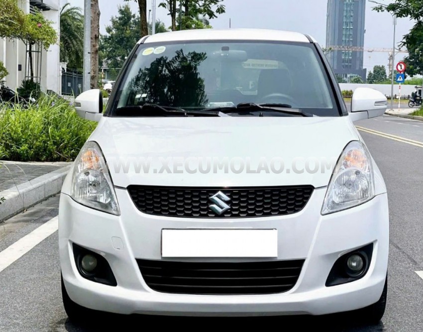 Suzuki Swift 1.4 AT