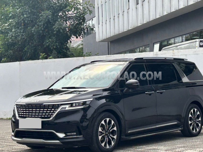 Kia Carnival Signature 2.2D