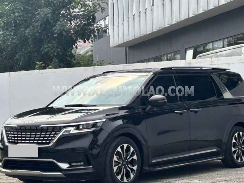 Kia Carnival Signature 2.2D