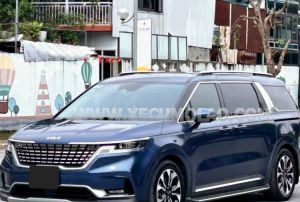 Xe Kia Carnival Signature 3.5G 2022