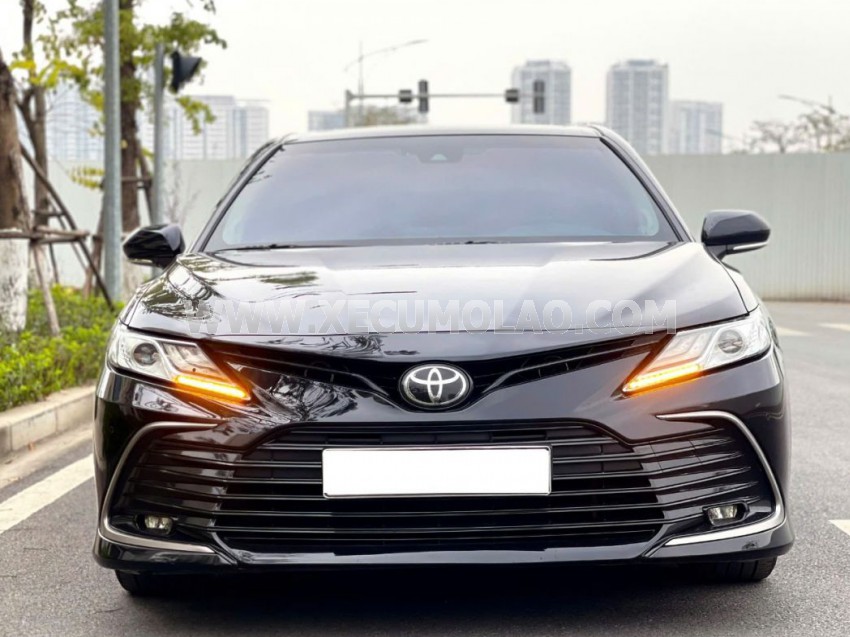 Toyota Camry 2.0Q