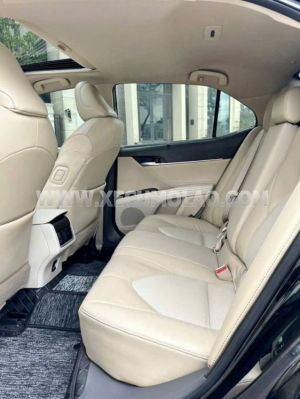 Xe Toyota Camry 2.0Q 2021
