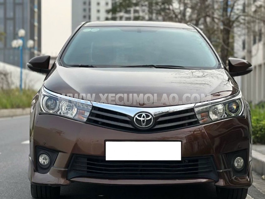 Toyota Corolla altis 2.0V