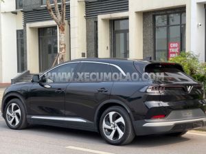 Xe VinFast VF8 Eco AWD 2024