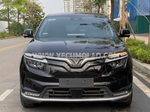 Xe VinFast VF8 Eco AWD 2024