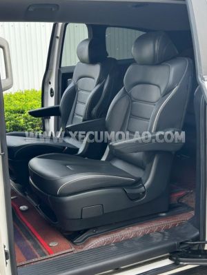 Xe Hyundai Custin Tiêu Chuẩn 1.5T 2023