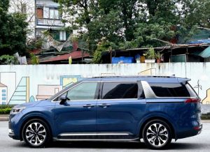 Xe Kia Carnival Signature 3.5G 2022