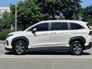 Xe Hyundai Custin Tiêu Chuẩn 1.5T 2023