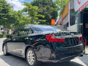 Xe Toyota Camry 2.0E 2013